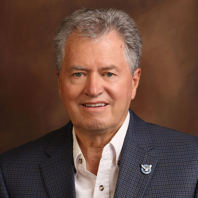 Paul Warner, Membro do Conselho