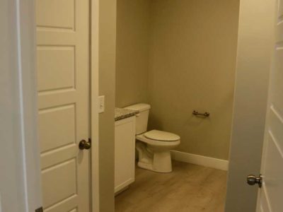 housing-bathroom